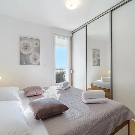 Golden View 7 * 스플리트